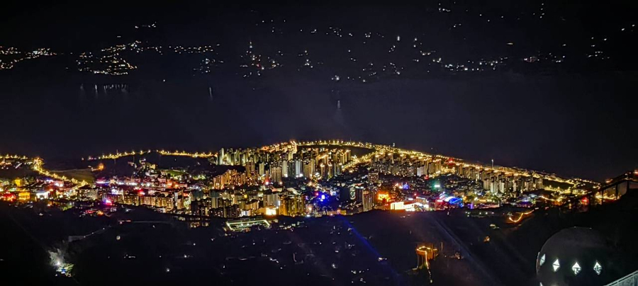 红利”打造房车旅居者避寒天堂_新华网pg电子模拟器免费版巧家:借“气候(图8) 红利”打造房车旅居者避寒天堂_新华网pg电子模拟器免费版巧家:借“气候(图8)